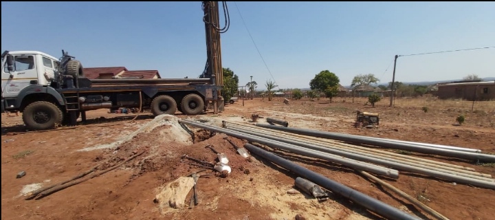 Nendila borehole drilling